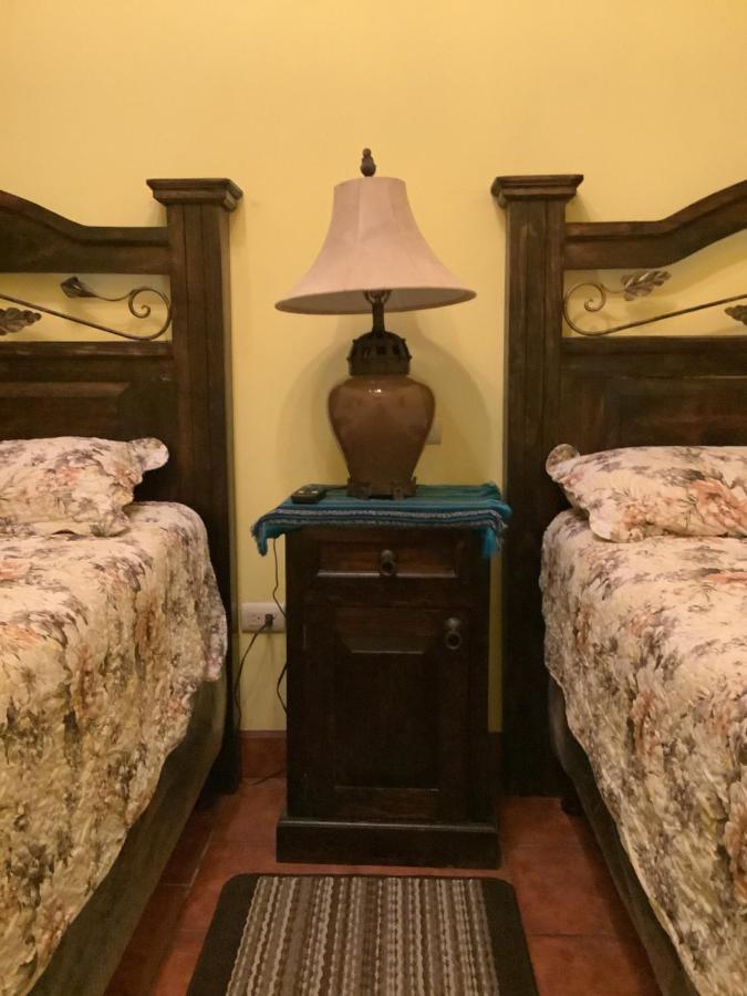 La Casita De Angie Hotel Antigua Buitenkant foto