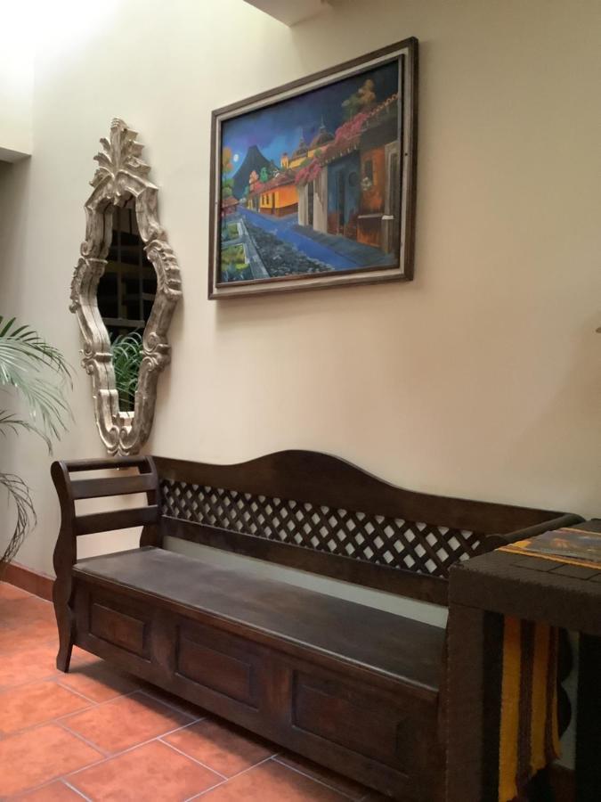La Casita De Angie Hotel Antigua Buitenkant foto
